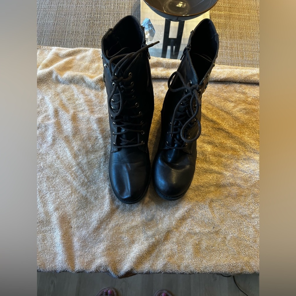Michael kors boots